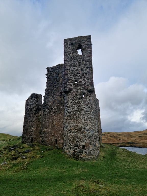 Ardvreck Castle